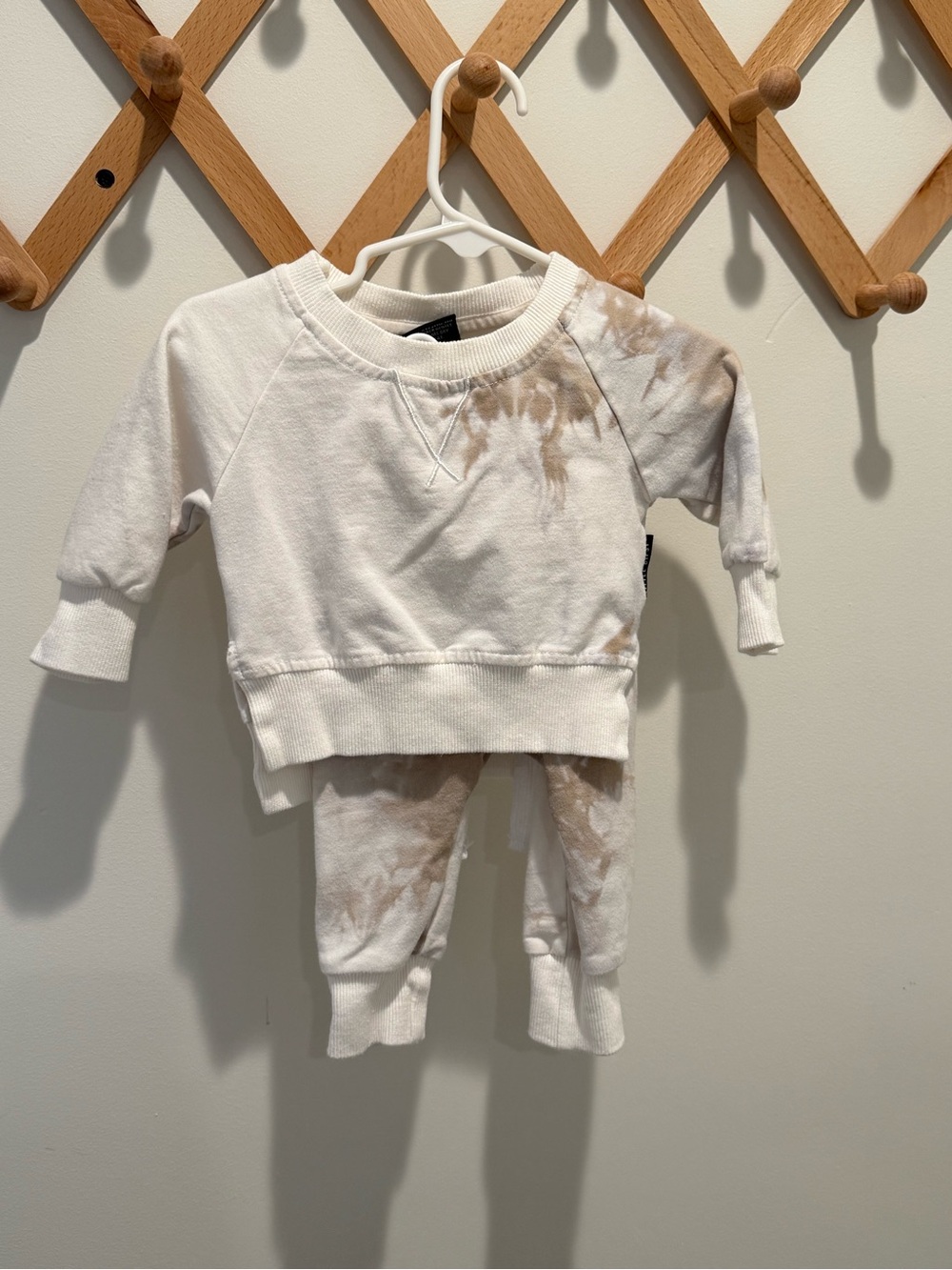 Little Bipsy White Baby Ribbed Sweatshirt Set